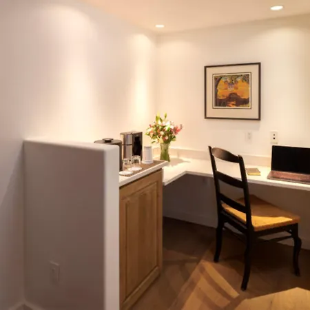 Hotel Pinon Court By La Fonda