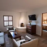 Hotel Pinon Court By La Fonda