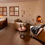 Pinon Court By La Fonda Hotel 3*